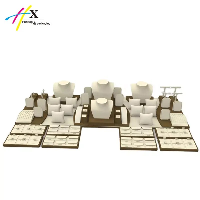 news-blog-45-angela-2026-4-23-jewelry-counter-display-3.jpg