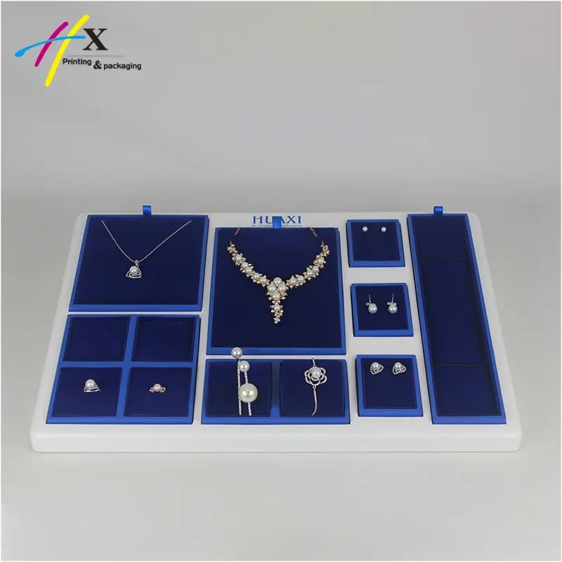 news-blog-45-angela-2026-4-23-jewelry-counter-display-7.jpg